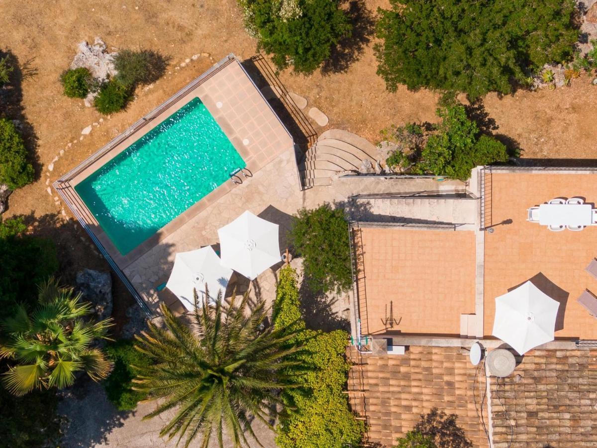 Villa Company *